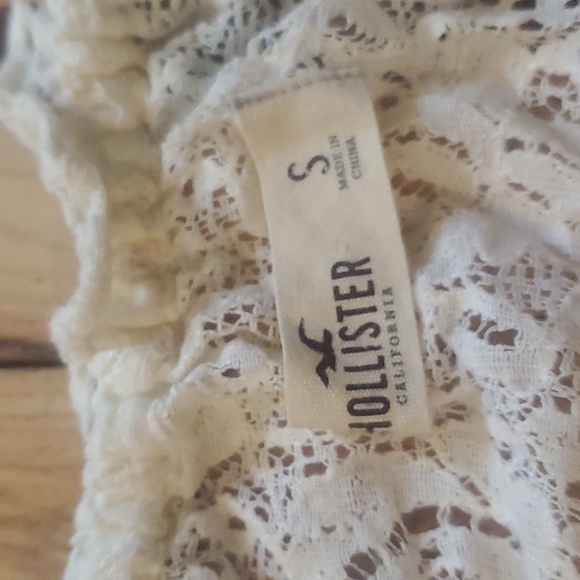 Lace type top - Picture 2 of 2